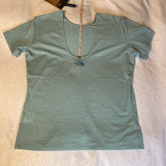 NWT The North Face Scoop-Back Ribbed T-shirt - Picture 9 of 13